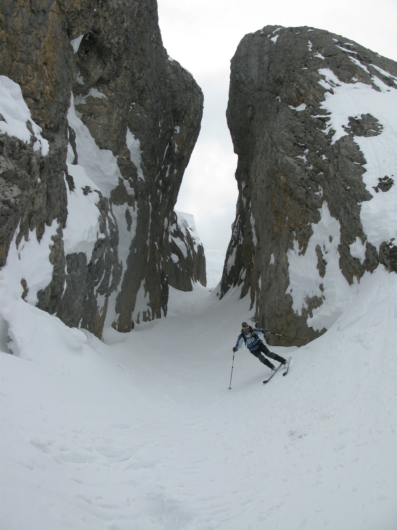 dolomity-marmolada-3343m-na-skialpoch