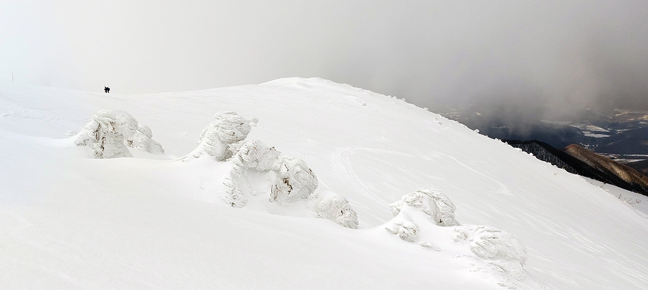 V_severnom_traverze_Pekelníka.